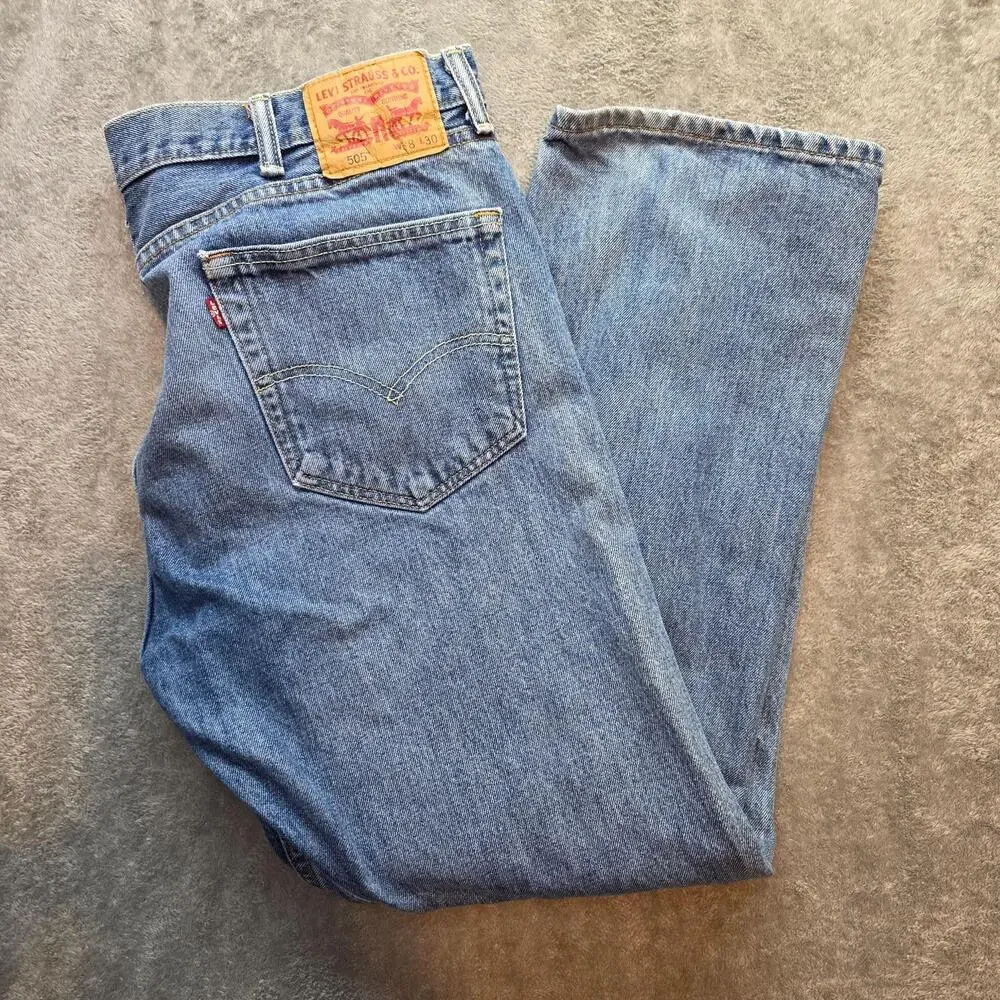 Levi's 505 Jeans Mens 38x30 Blue Medium Wash Regular Fit Straight Leg Denim
